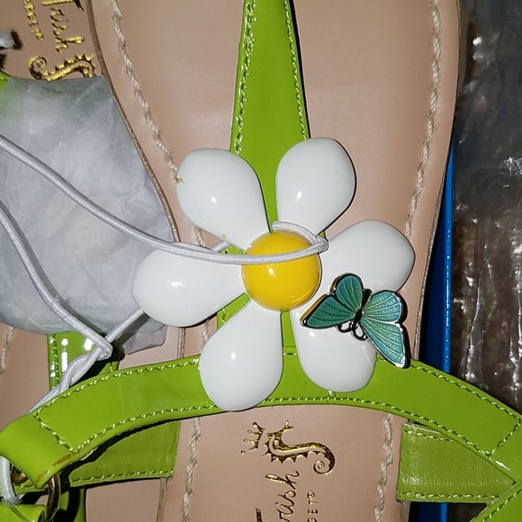 Girl sandle - Picture 3 of 3